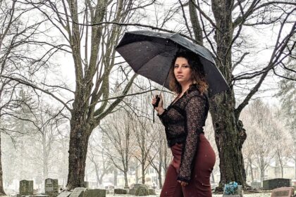 Despite being just 30 and in good health, Katie Cosgrove has meticulously planned her funeral, from a Spotify playlist to a silk shroud, reflecting her career as a death doula and her belief in the importance of preparation for one's own death.